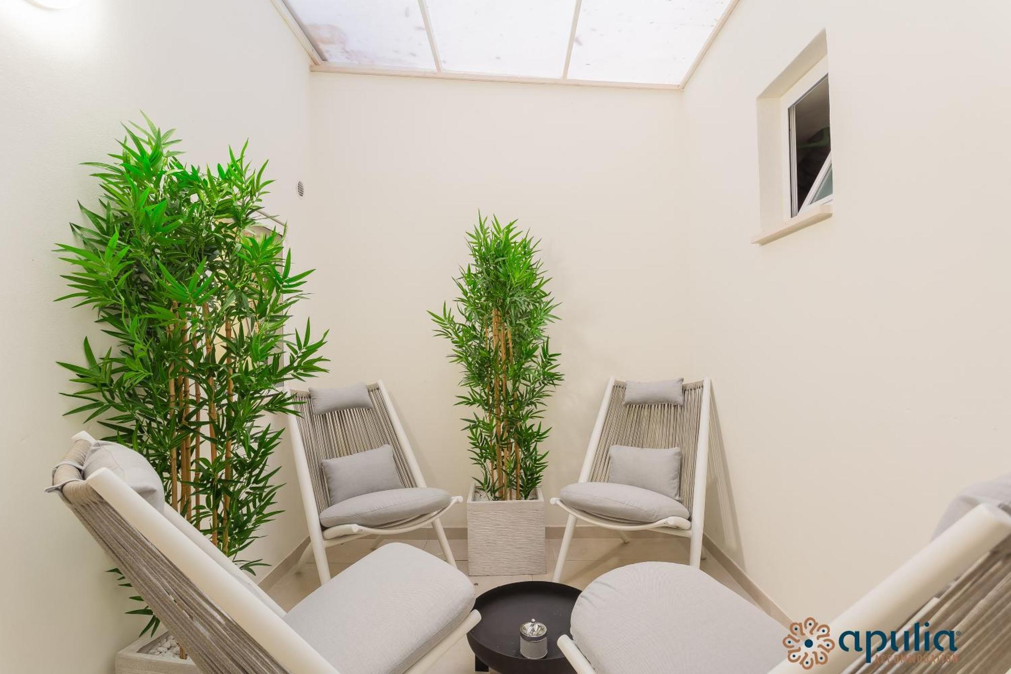 Zema Home By Apulia Accommodation Bari Exterior photo